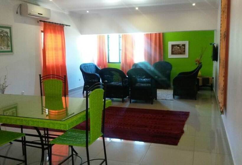 פנסיון Mozaika Guesthouse 2