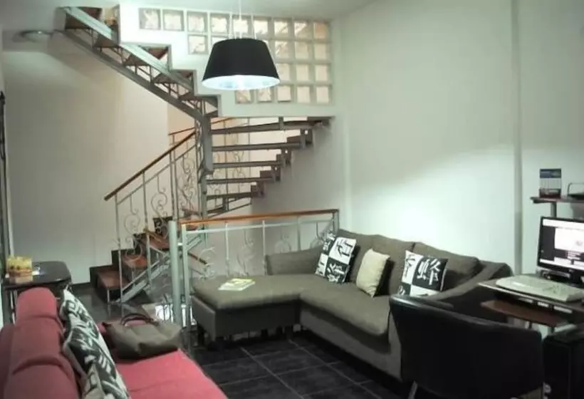پانسیون Tabuba Guest House