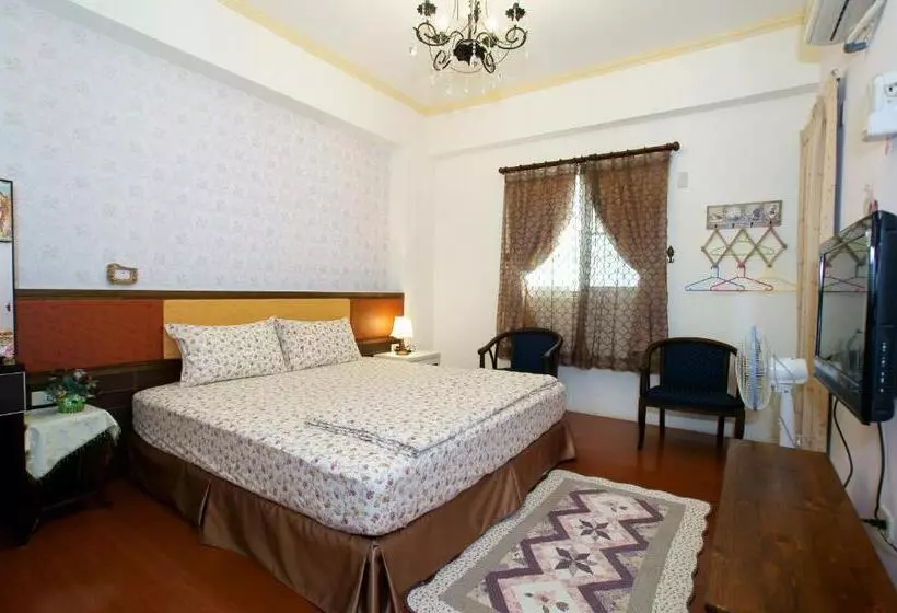 تختخواب و صبحانه Rose Garden Homestay