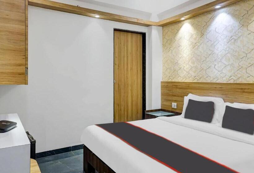 Hotelli Collection O Galaxy Stay