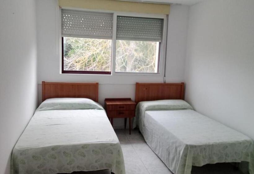 צימר Albergue Bar Villamayor