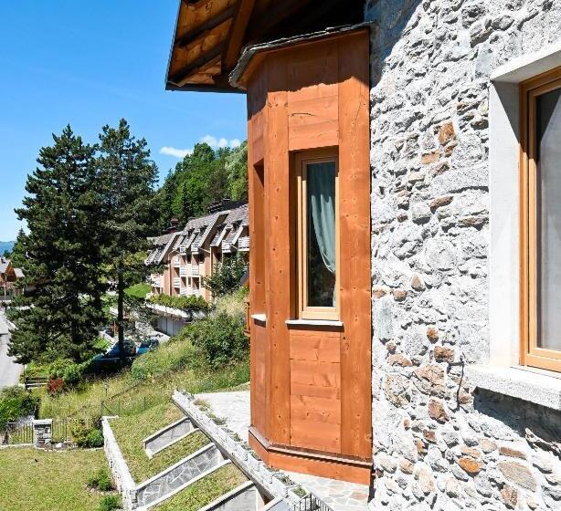 酒店 Grey Castle Garnì&suite