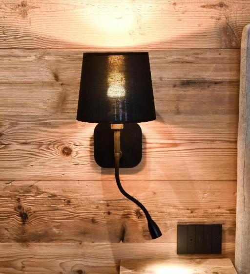 酒店 Grey Castle Garnì&suite