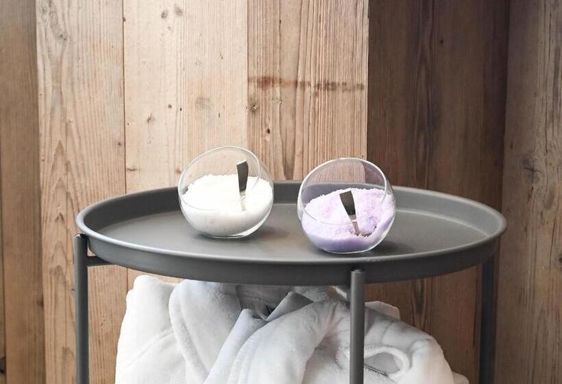 酒店 Grey Castle Garnì&suite