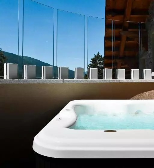 Hotelli Grey Castle Garnì&suite