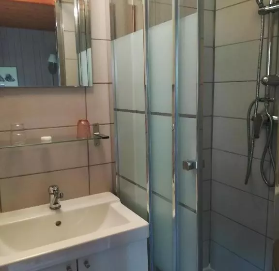 ホテル Hôtel Du Lac Des Confins