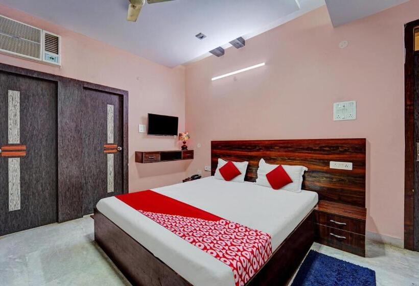 Hotel Oyo Flagship Wellfood Inn