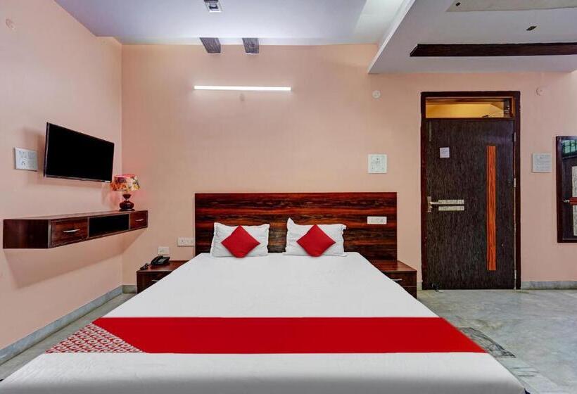 Hotel Oyo Flagship Wellfood Inn