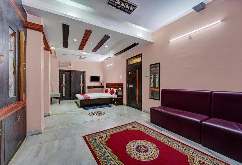 Hotel Oyo Flagship Wellfood Inn