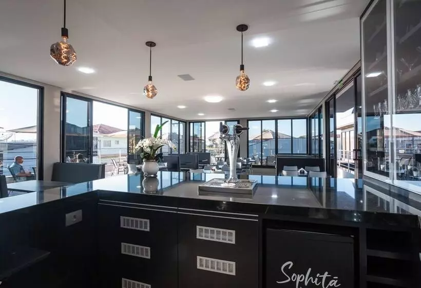 Hotelli Sophita Business