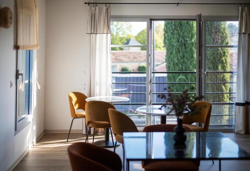 L Orangerie De Beauséjour