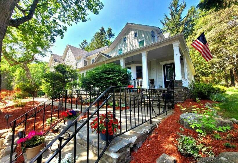 旅馆 Pump House Inn & Spa