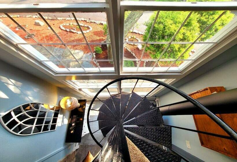 旅馆 Pump House Inn & Spa