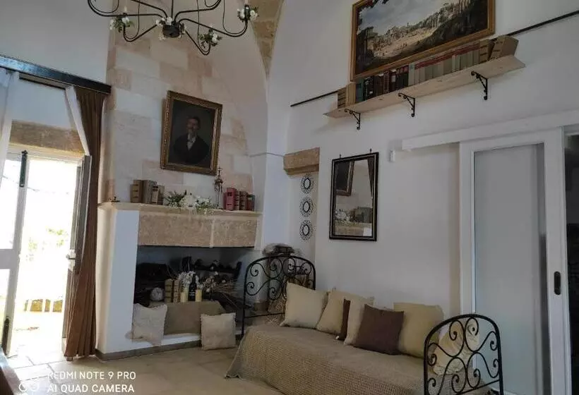 Aamiaismajoitus (B&B) Masseria Li Vecchi