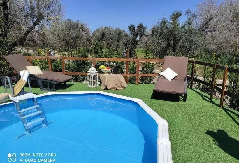 Aamiaismajoitus (B&B) Masseria Li Vecchi