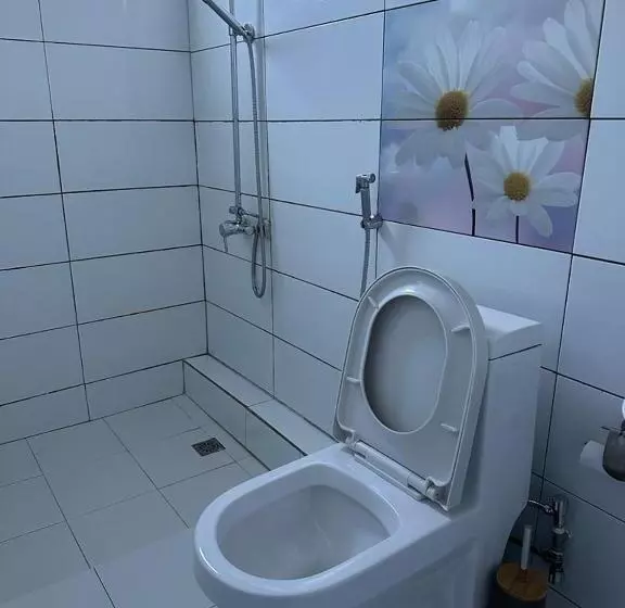 هتل Mon Choisy Hôtel Majunga
