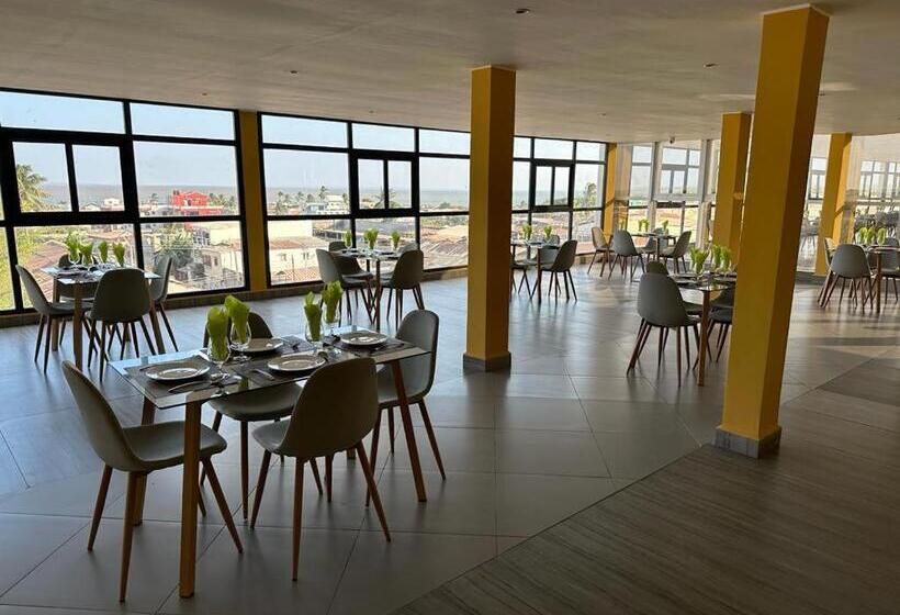 هتل Mon Choisy Hôtel Majunga