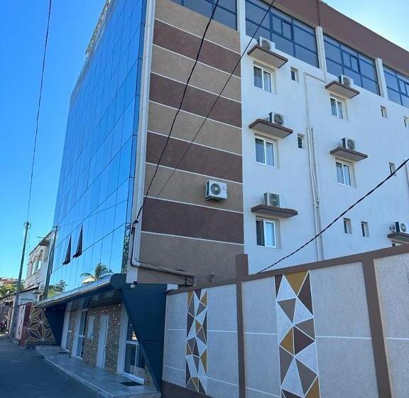 هتل Mon Choisy Hôtel Majunga