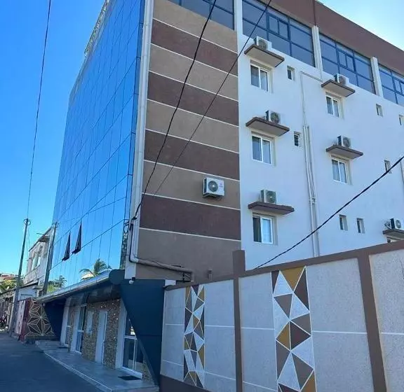 هتل Mon Choisy Hôtel Majunga