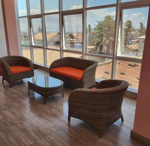 هتل Mon Choisy Hôtel Majunga