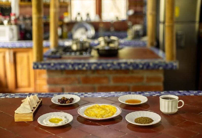 בית מלון כפרי River Song S