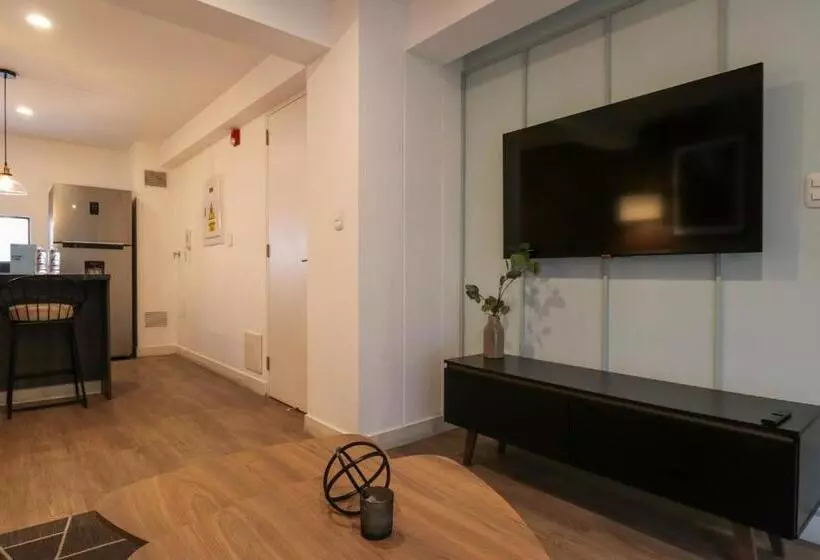 Monumental By Wynwood House