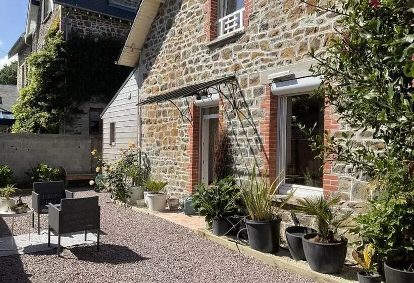 ベッドアンドブレックファースト Villa Chalet André   3 Chambres   6 Personnes