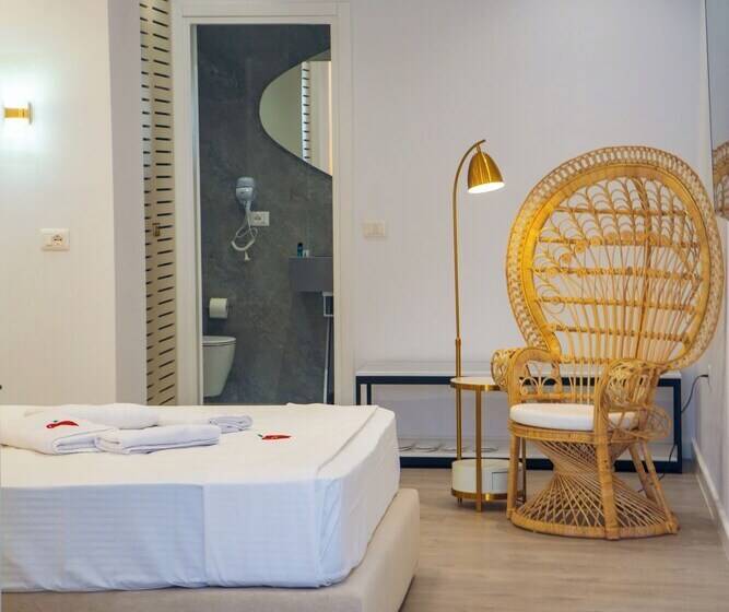 ホテル Adam & Eve Suites