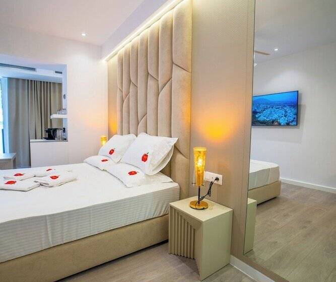 ホテル Adam & Eve Suites