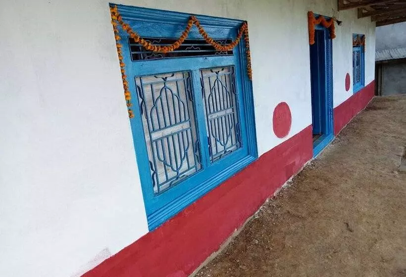 هتل Mount Mahabharat Homestay