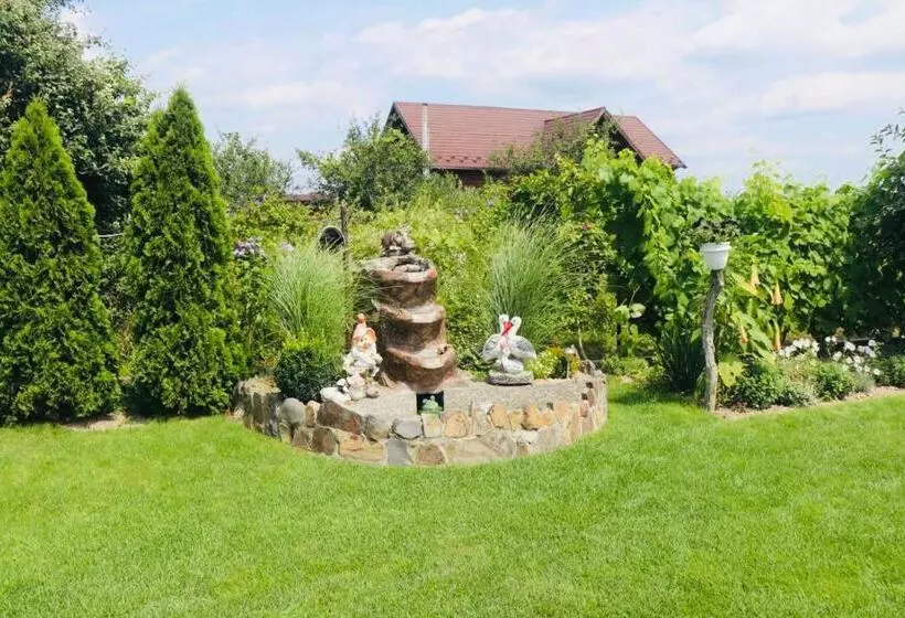 Majatalo садиба анна   термальні води косино