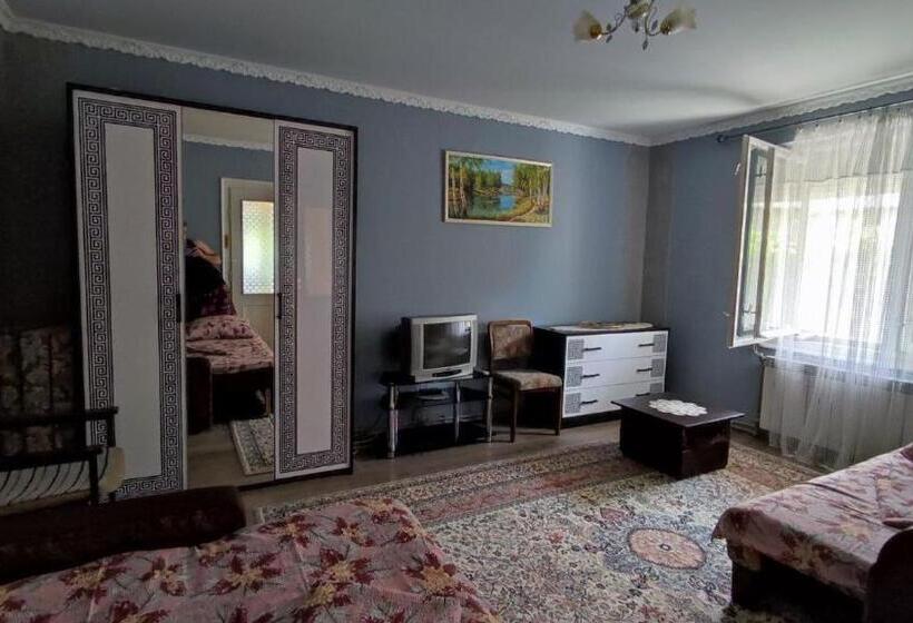 بنسيون садиба анна   термальні води косино