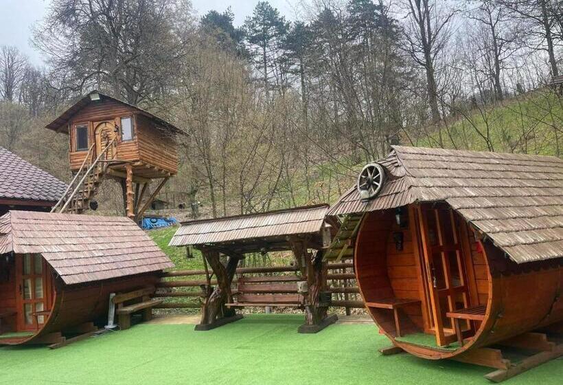 بنسيون Cabana Noah