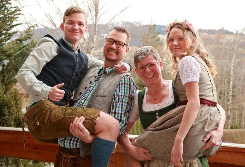 ペンション Gästehaus Zum Steirischen Kuss