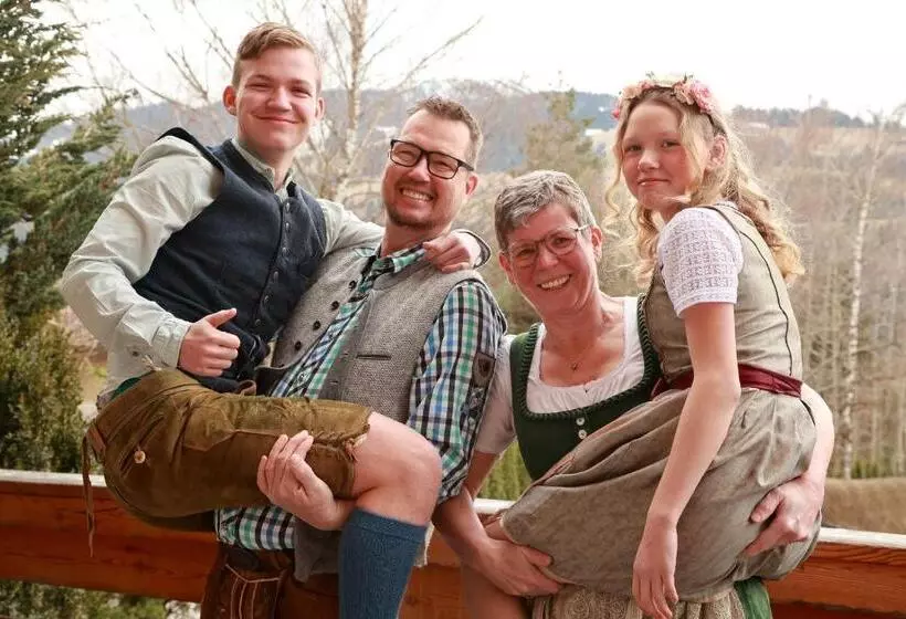 ペンション Gästehaus Zum Steirischen Kuss