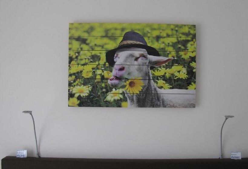 ペンション Gästehaus Zum Steirischen Kuss