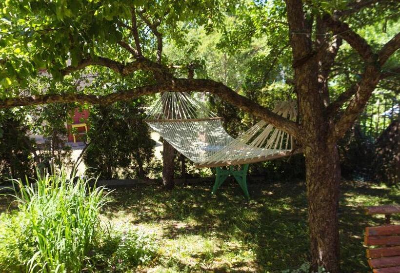 پانسیون Chill House