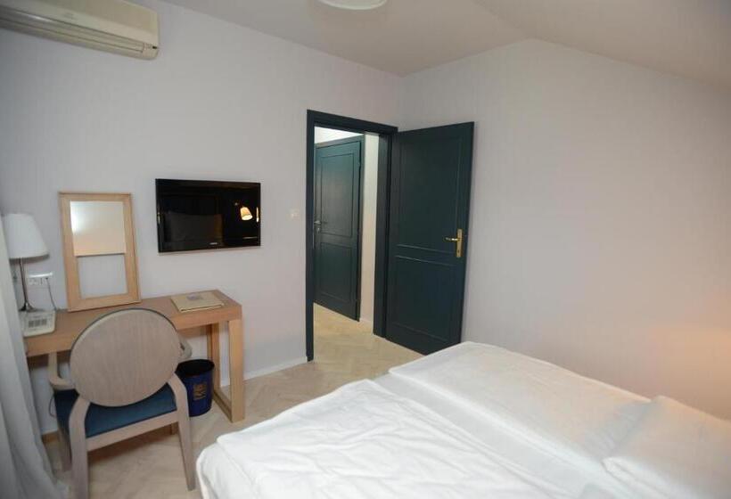 پانسیون Panonija