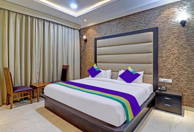 Отель Green View