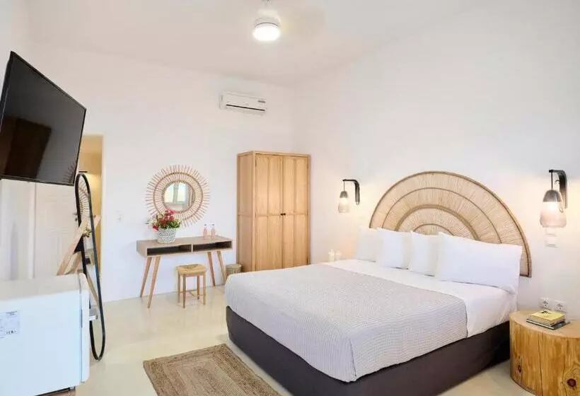 تختخواب و صبحانه Bonatsa Beach House Kimolos