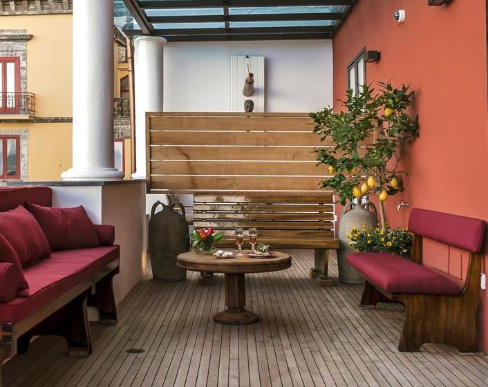 Yacht Club Capo Cervo Suites B&b