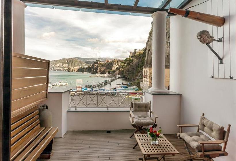 Yacht Club Capo Cervo Suites B&b