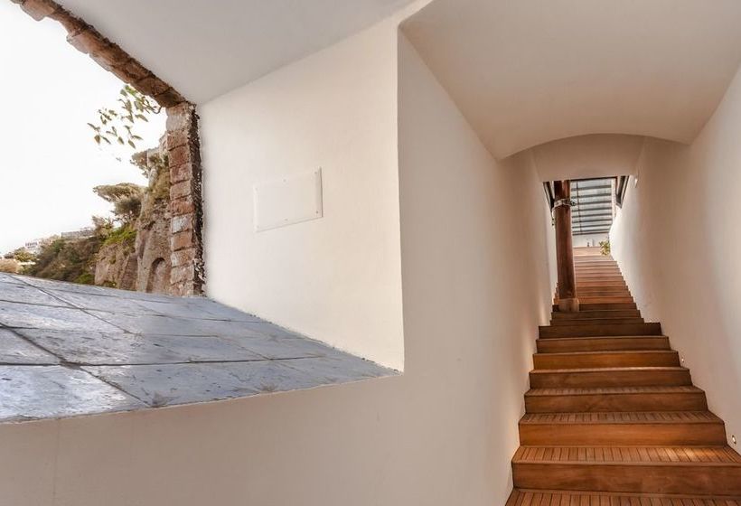 Yacht Club Capo Cervo Suites B&b