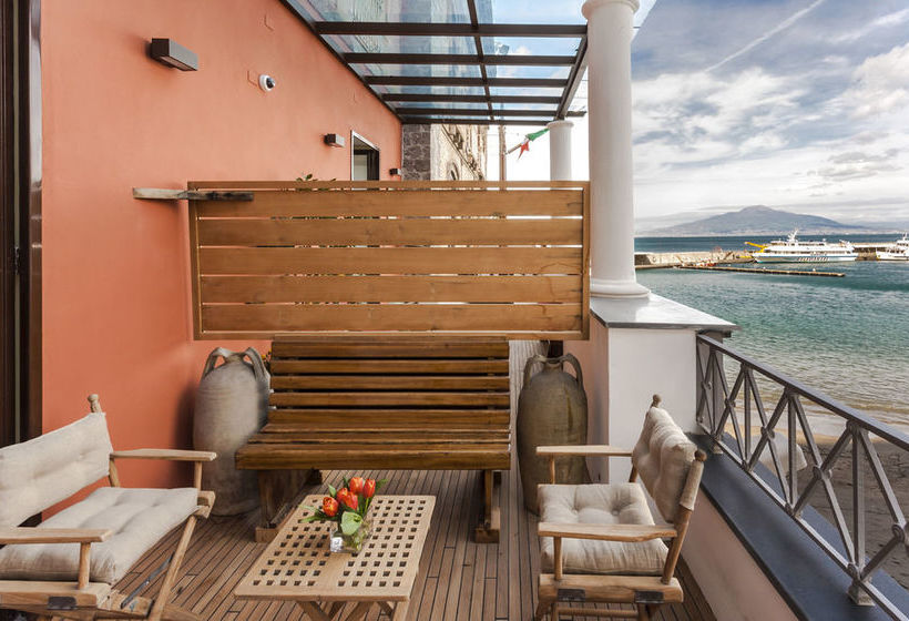 Yacht Club Capo Cervo Suites B&b