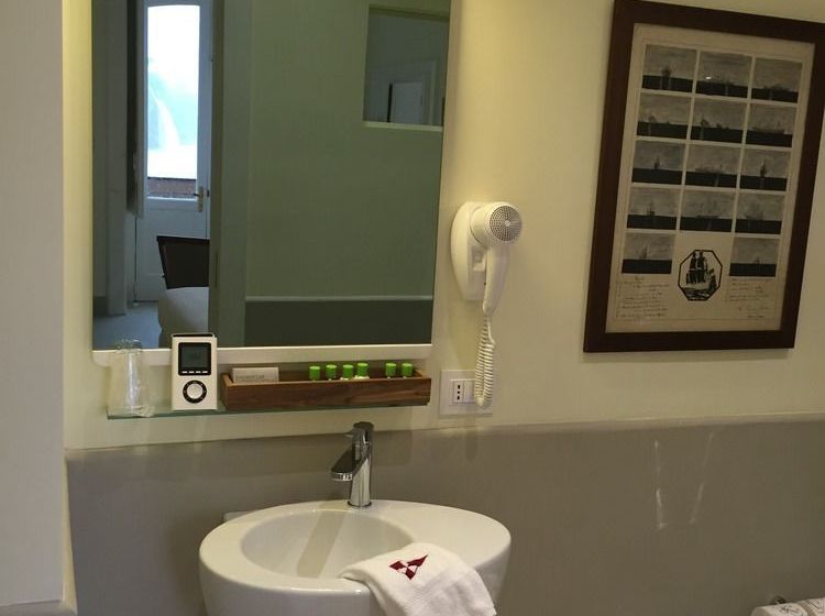 Yacht Club Capo Cervo Suites B&b