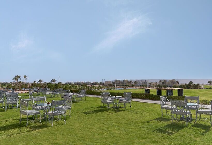 هتل Ancient Sands Golf Resort And Residences