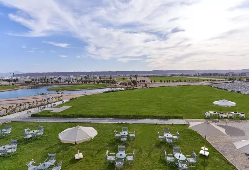 هتل Ancient Sands Golf Resort And Residences