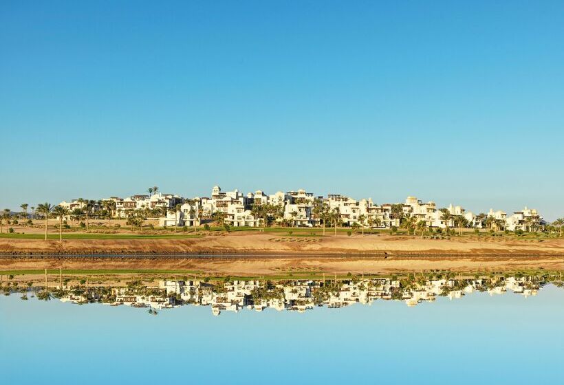 هتل Ancient Sands Golf Resort And Residences