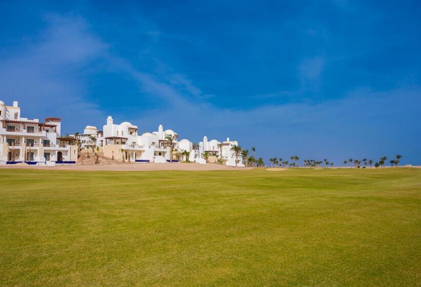 هتل Ancient Sands Golf Resort And Residences