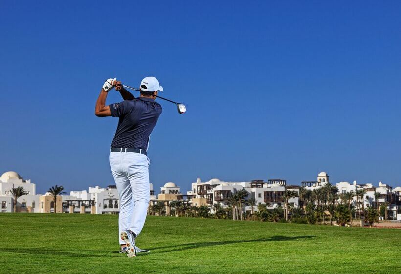 هتل Ancient Sands Golf Resort And Residences